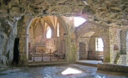 1327937368-502864276-grotte1