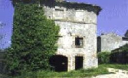 1335182390-210640651-fortecesare1