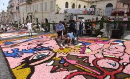 1347013505-163095443-infiorata1