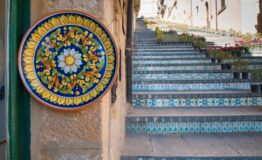 1519230554_89_guide-to-caltagirone