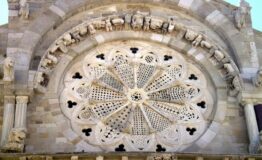 Rosone_della_Cattedrale_di_Troia